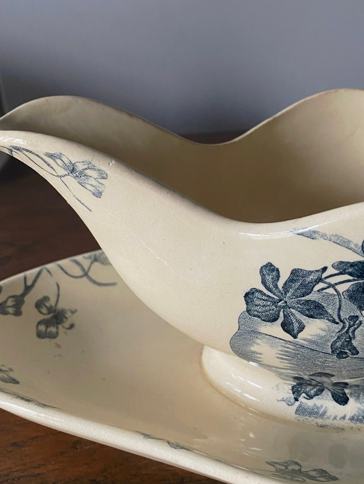 フランス　アンティーク　ソーシエール　陶器　WAGRAM 100年 フランス アンティーク ソーシエール 陶器 WAGRAM 100年