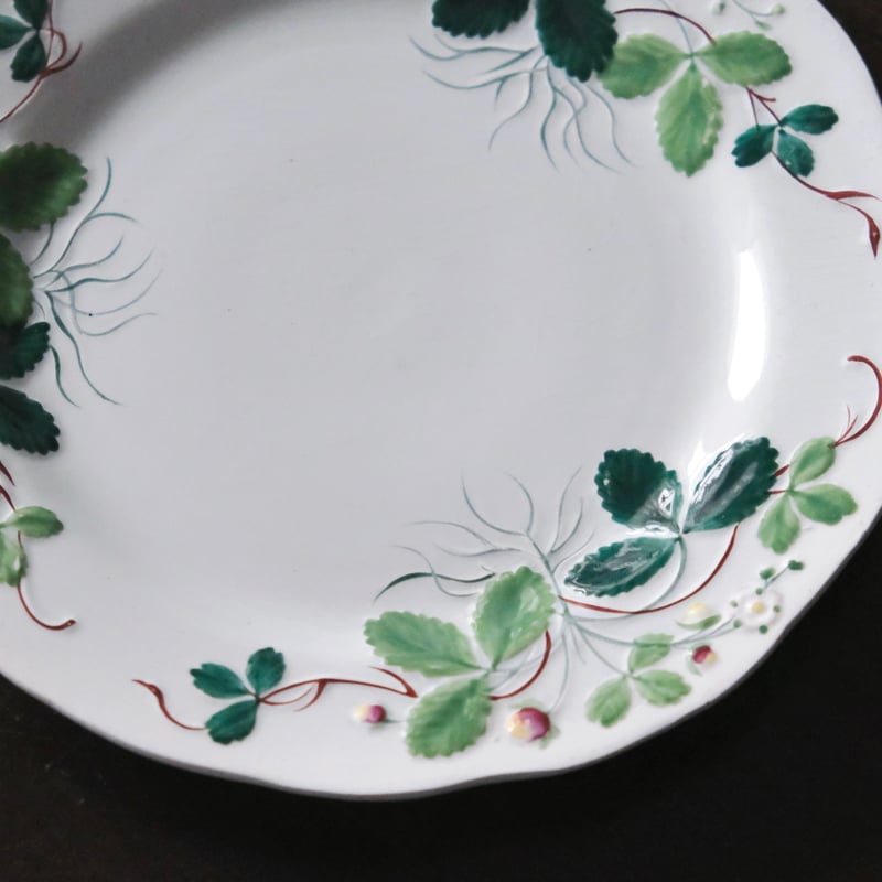 Creil&Montereau Fraise ジョルジュサンド 彩色 いちご レリーフ