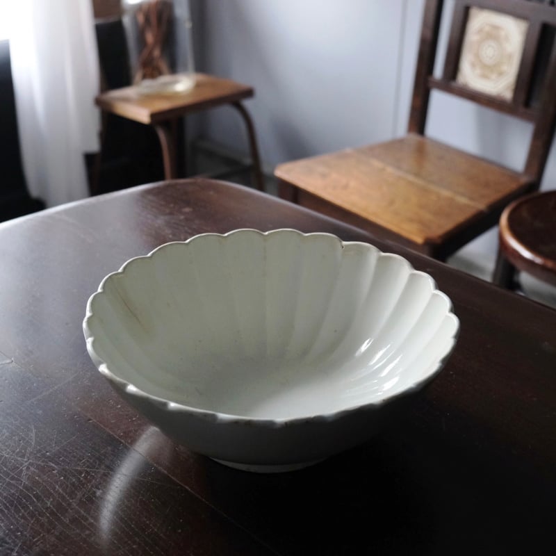 希少　フランスアンティーク　ボルドー窯　サラダディエ　輪花皿 希少 フランスアンティーク ボルドー窯 サラダディエ 輪花皿