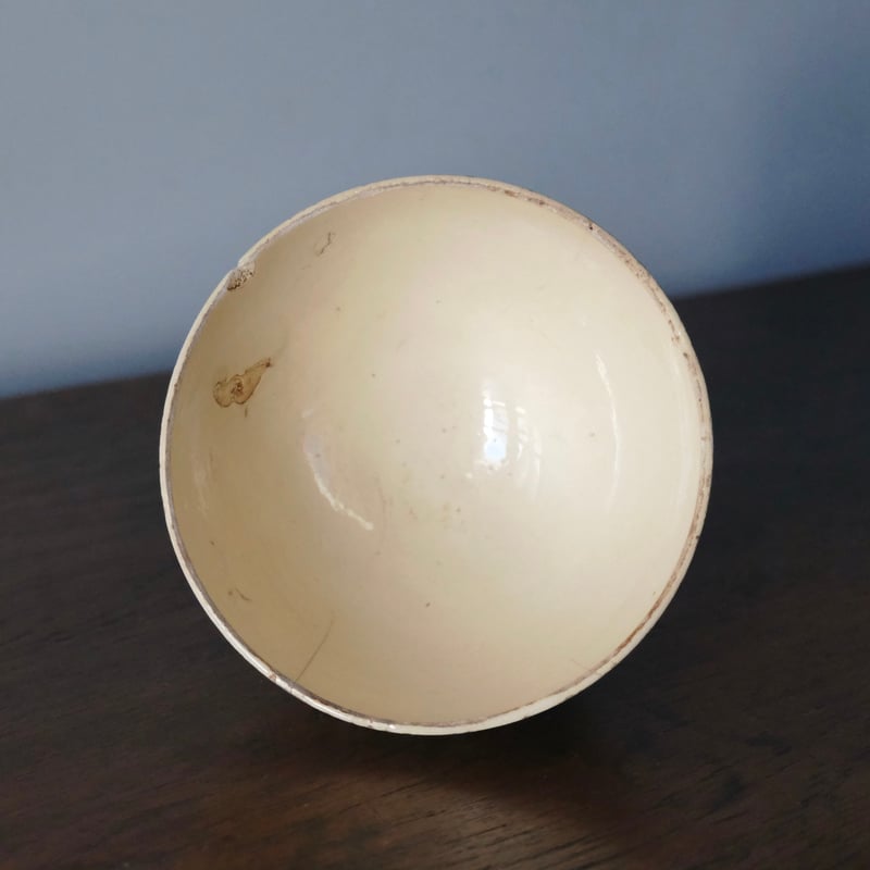 フランスアンティークエクリュカラーボネ Badonviller バドンヴィレ エクリュ レリーフ ボウル フランス