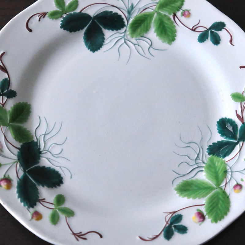 Creil&Montereau Fraise ジョルジュサンド 彩色 いちご レリーフ皿 平皿