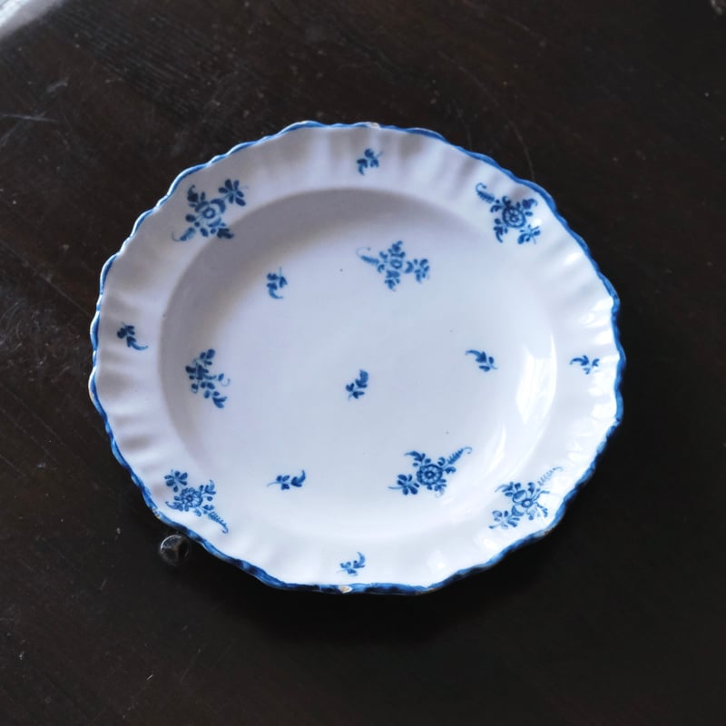 【美品】フランス アンティーク ムスティエ フリルリム 南仏陶器 平皿 プレート 050084 キッチン・日用品・その他 【美品】フランス