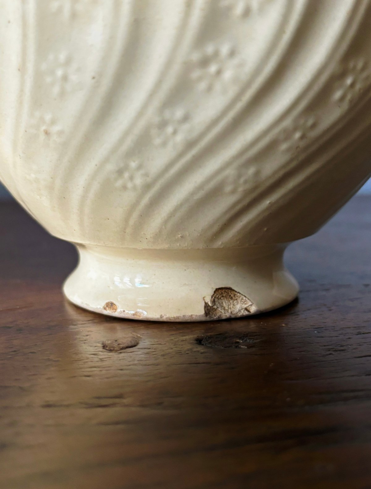 フランスアンティークエクリュカラーボネ