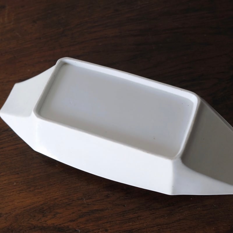 初期の磁器製のラヴィエ 19世紀初期 白磁 舟形ラヴィエ フランス アンティーク 0501741