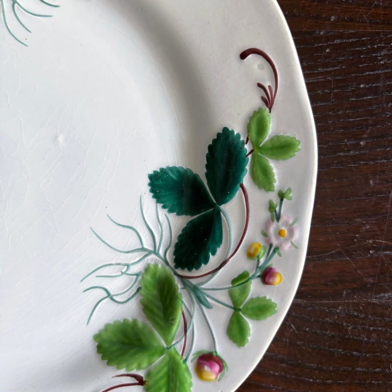 Creil&Montereau Fraise ジョルジュサンド 彩色 いちご レリーフ皿 平皿