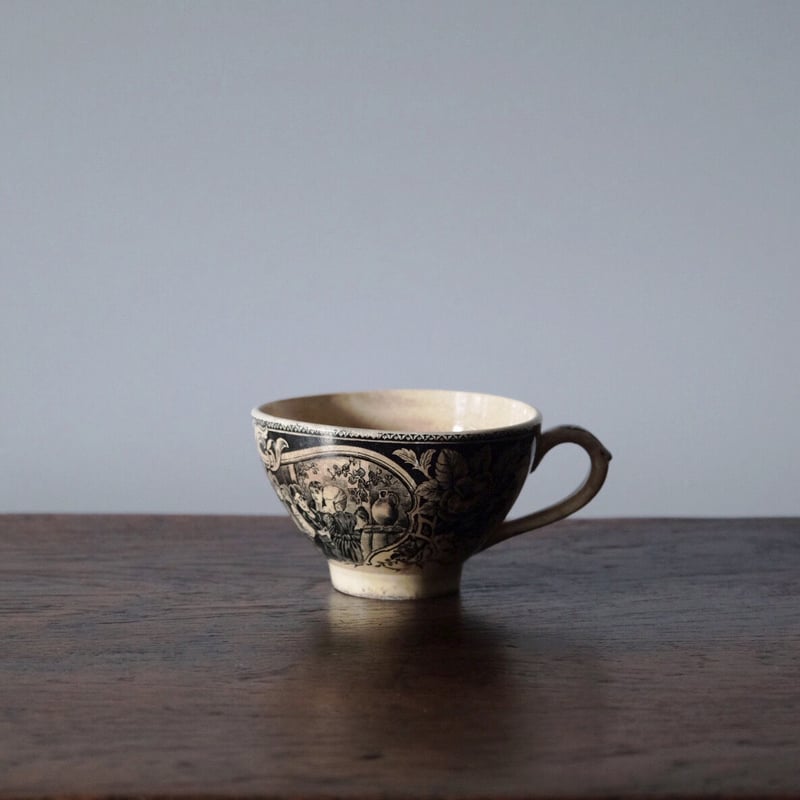 アンティーク サルグミンヌ グリザイユ シードルカップ アンティーク サルグミンヌ グリザイユ シードルカップ - メルカリ