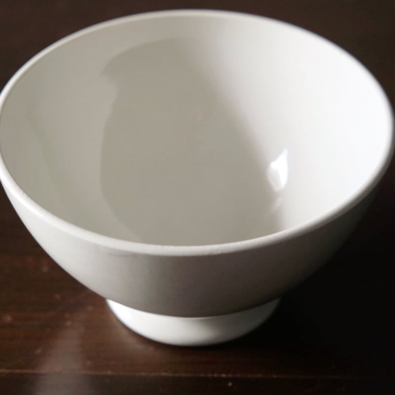 ヴァレリーカサド　カフェオレボウル　白 100均の『カフェオレボウル 白』がシンプルな白でオシャレ！ | 買て