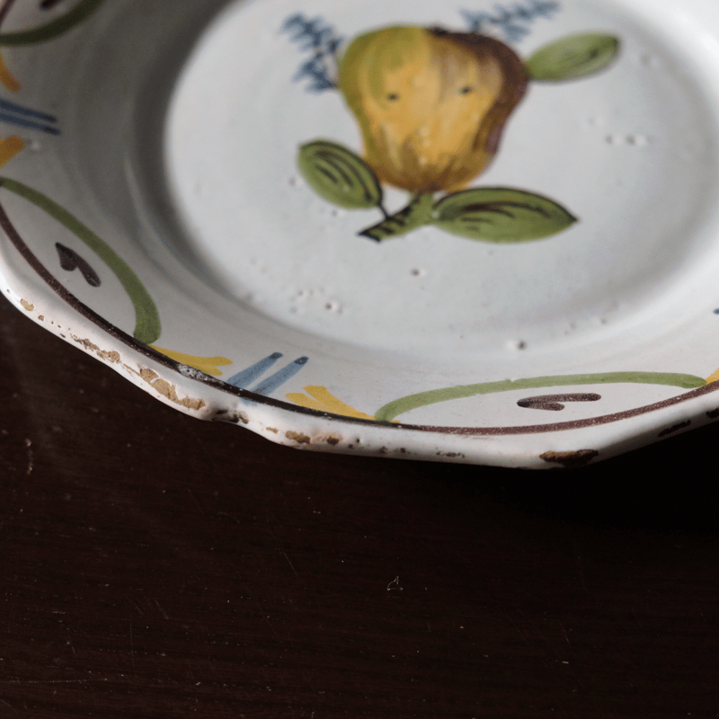 ヌヴェール Nevers 洋梨 平皿 リム皿 φ22.5cm フランス アンティーク