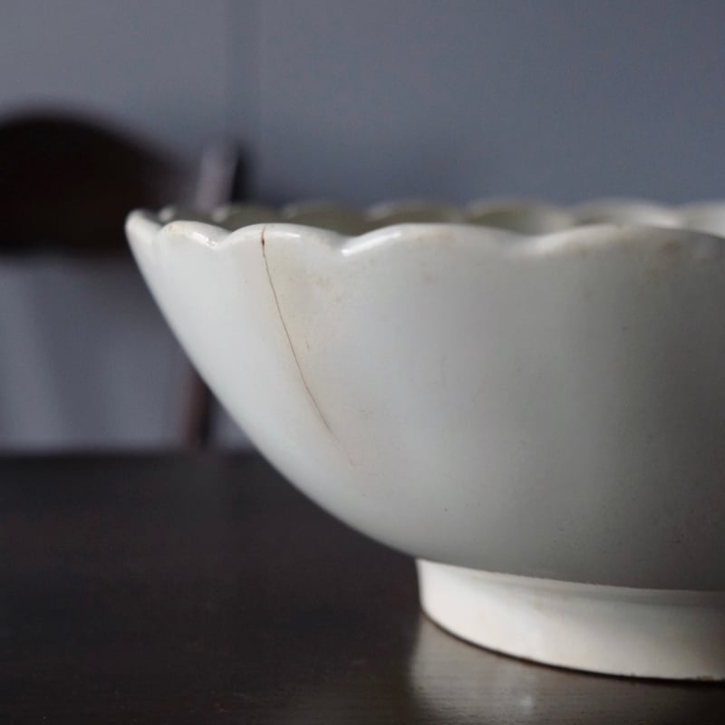 Arboras アルボラス 白 サラディエ ボウル 輪花 φ28cm フランス