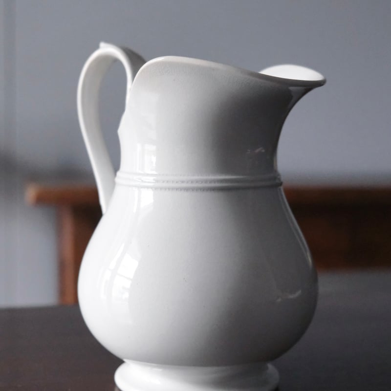 Choisy le Roi ショワジールロワ 白 ピシェ ピッチャー 花器 花瓶 h19.5