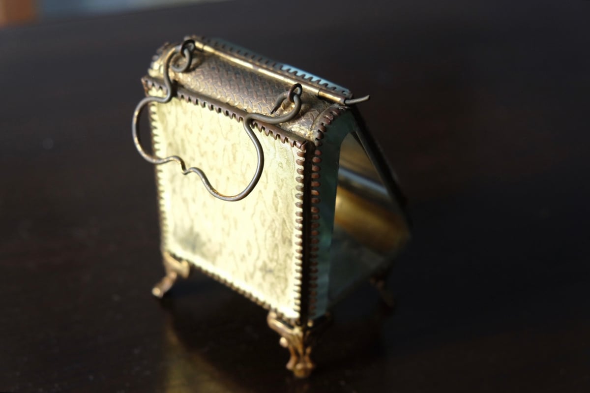 仏アンティーク 純銀製エンボス柄シガレットケース ナポレオン三世時代