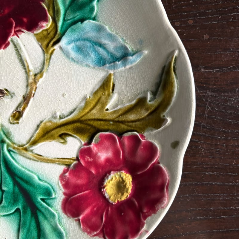 【美品】 フランスアンティーク ラヴィエ サンタマン窯 平皿 小鳥と花柄 美品】 フランスアンティーク ラヴィエ サンタマン窯 平皿 小鳥