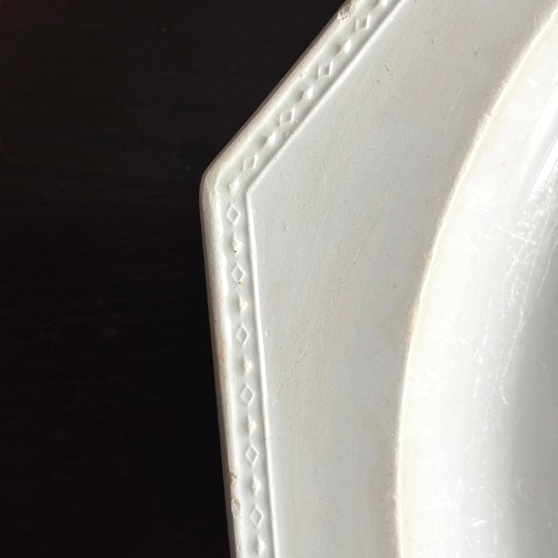 CREIL クレイユ ファイアンスフィーヌ オクトゴナル ダイヤレリーフ 中