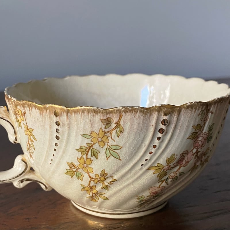 フランスアンティーク サルグミンヌ Louis XV コンポティエ アンティークティーポット U&C サルグミンヌ Louis XV — Loane