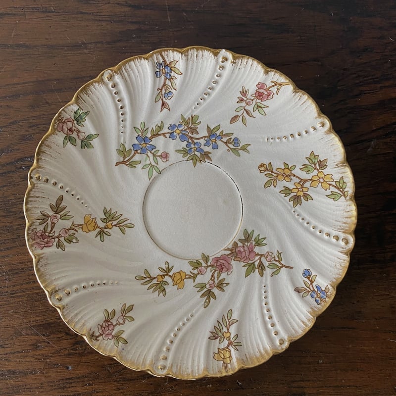 サルグミンヌ SARREGUEMINES LOUIS XV ティー カップ&ソーサー サルグミンヌ SARREGUEMINES LOUIS XV ティー カップ&ソーサー