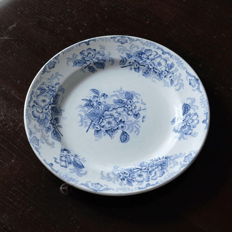 St.Amand サンタマン 平皿 リム皿 ポミエ りんごの木 φ22.3cm St.Amand サンタマン 平皿 リム皿 ポミエ りんごの木 φ22.3cm