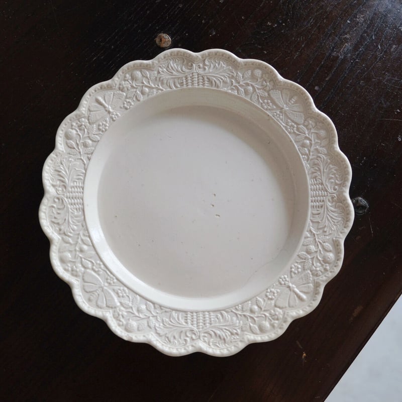 イギリス 塩釉炻器 salt glazed stoneware レリーフ皿 平皿 リム皿 φ2