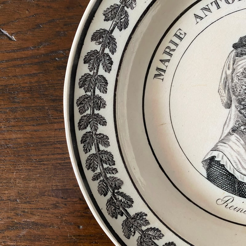 ショワジールロワ 肖像 グリザイユ マリーアントワネット 平皿 φ21.5cm