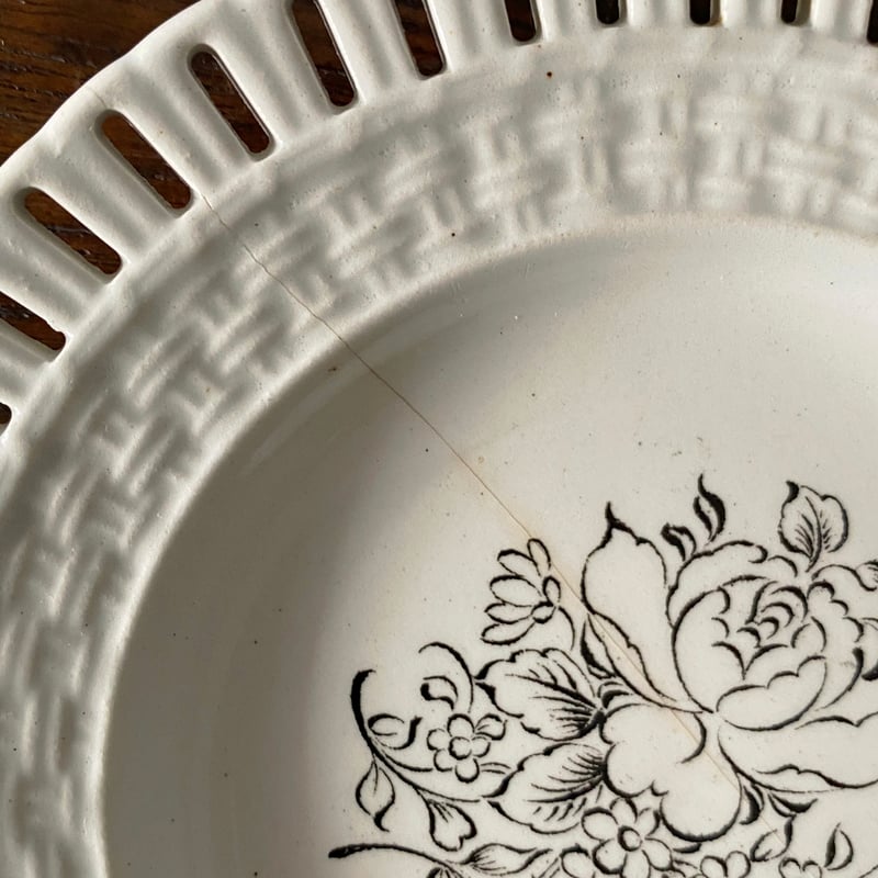 フランスアンティーク　リュネヴィル　luneville　パニエ皿　プレート　バラ フランスアンティーク リュネヴィル luneville パニエ皿