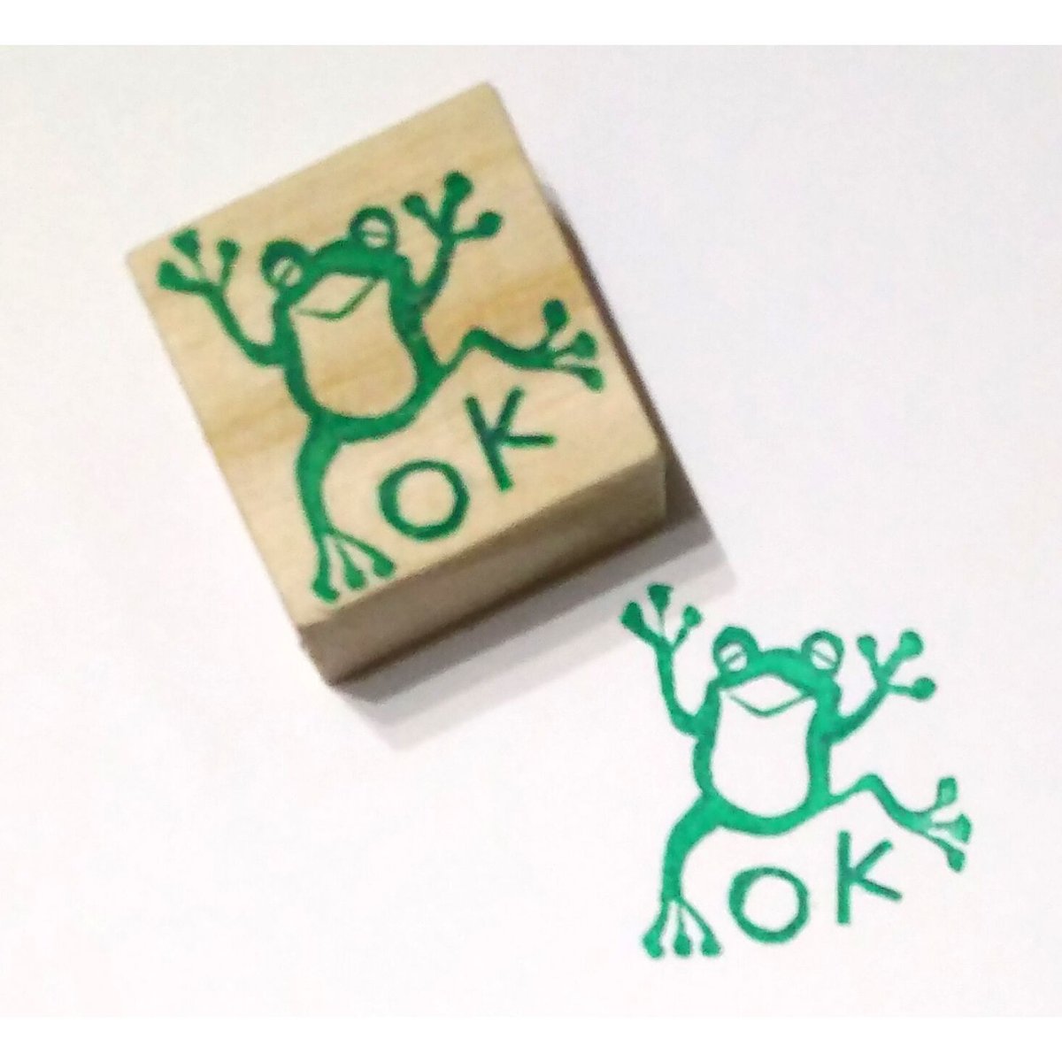 消しゴムはんこNo.141  お着替え 消しゴムはんこNo.141 お着替え