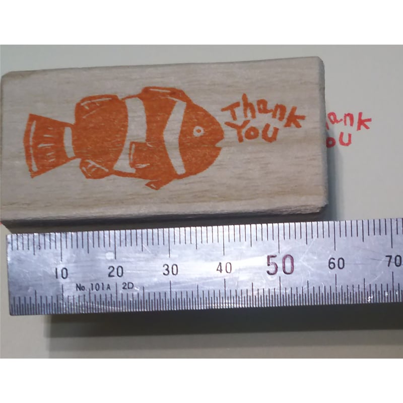 消しゴムはんこNo.112 蝶ネクタイのちびくまとハリネズミ Pin page