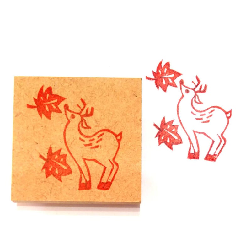 【アクスタ、スタンプ付】Mellojoy クリスマス　シークレット　鹿 Amazon.co.jp: BEAULEMNA 鹿像 アクリル 跳躍 トナカイ 鹿 置物 ガラス