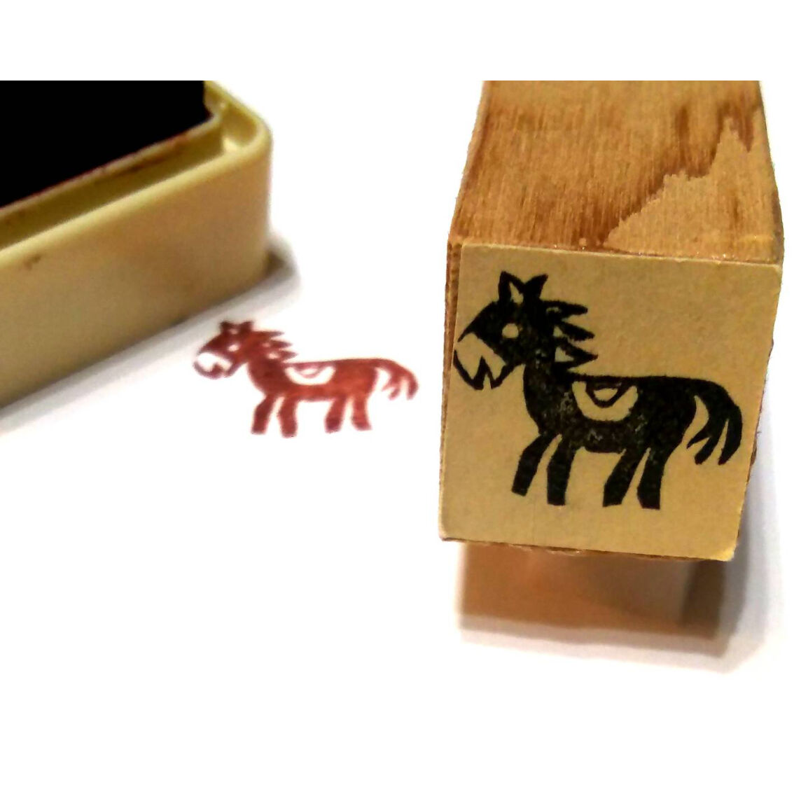 消しゴムはんこ※馬※ H104.消しゴムはんこ(スタンプ)競走馬 競馬 シルエット | FEE
