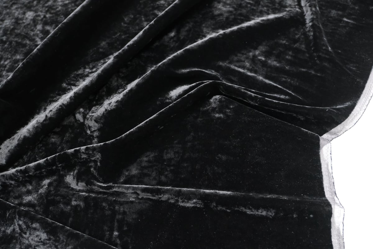 カット済みアウトレット品】ジョーゼットベルベット（ブラック）緯糸