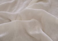 【アウトレット品 1m切売】シルクベルベット（ホワイト）旧規格