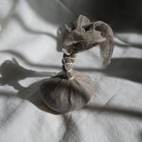 NATURAL PLANT DYEING BALL【GRAY】