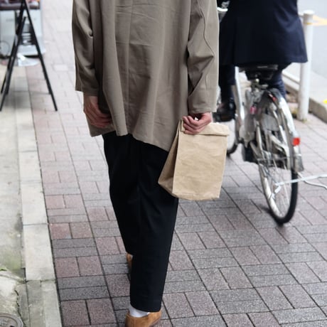 クラッチバッグM ブラウン