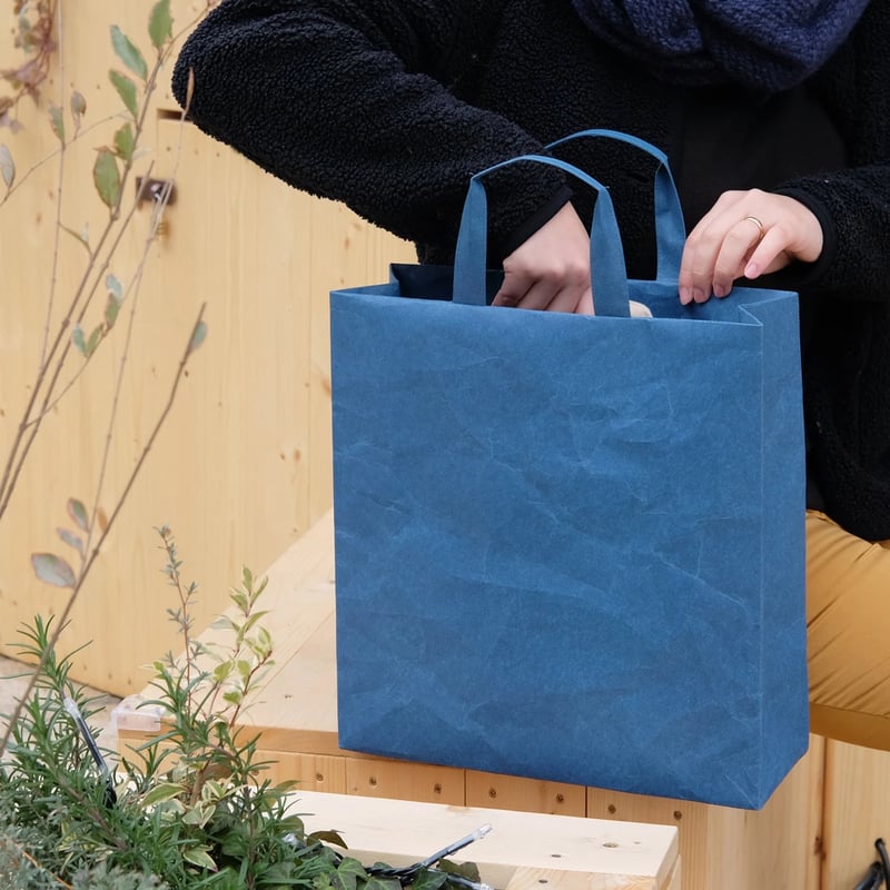 バッグスクエアM ブルー | SIWA | 紙和 公式ONLINE STORE