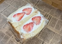 季節のフルーツサンド