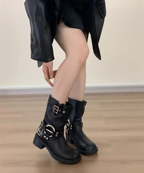 ルーズエンジニアブーツ