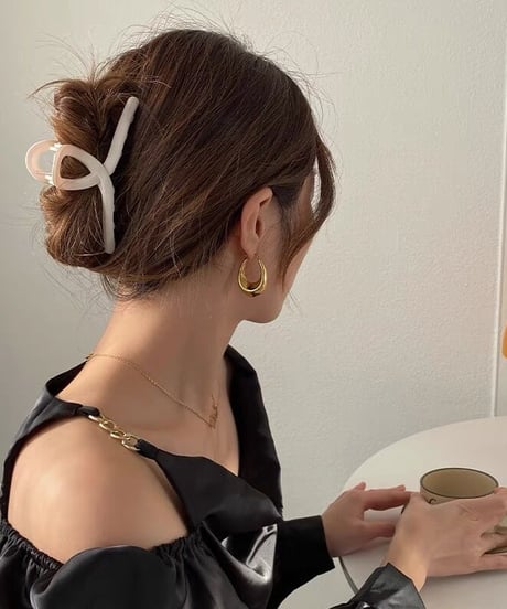 ヘアクリップ  ツイスト