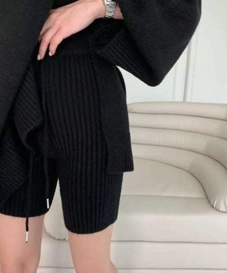 ドルマンスリーブニット＆フィットパンツ セットアップ