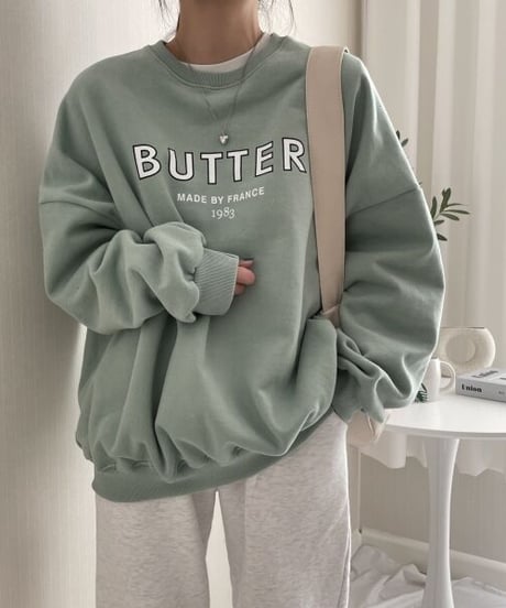 BUTTER ロゴスウェット