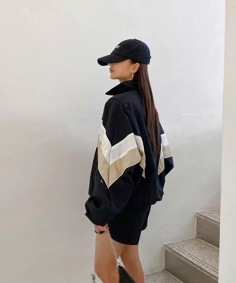 コントラストカラー スポーティセットアップ