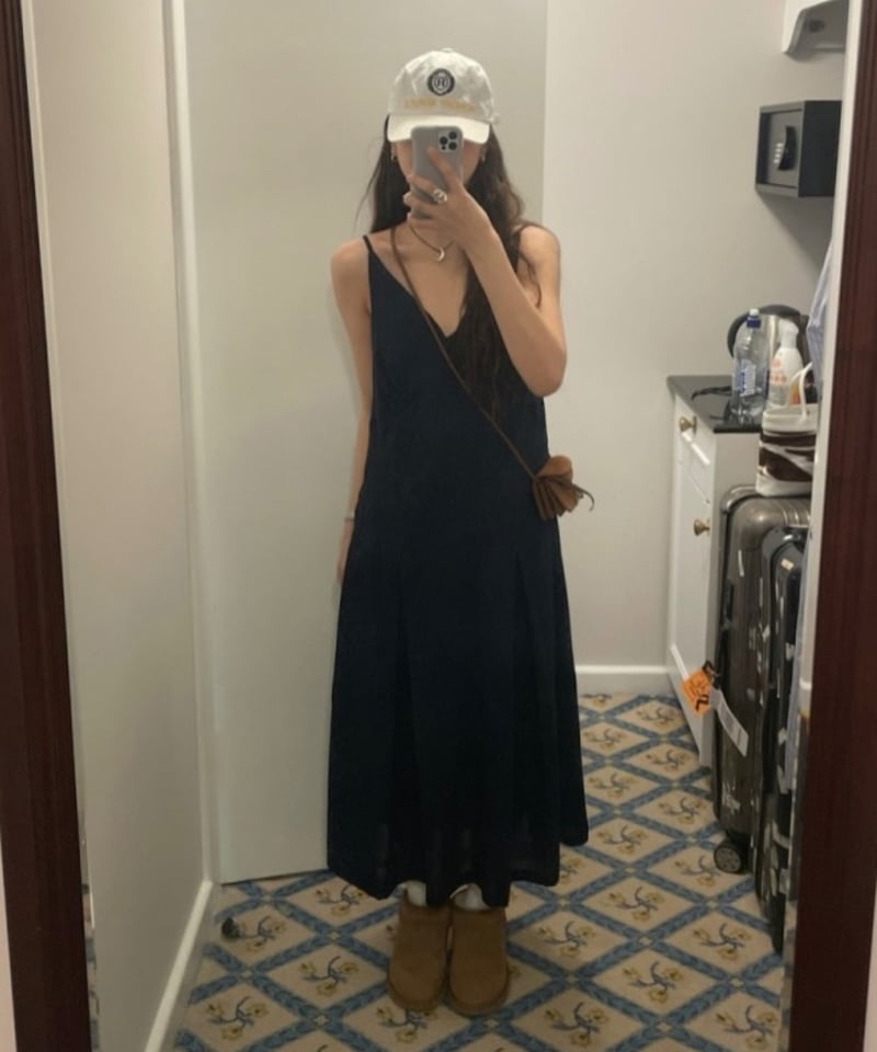 LB-03 MLB ショートパンツサロペット 背中開き NYロゴ 黒金 ギャル★ LB-03 MLB ショートパンツサロペット 背中開き NYロゴ 黒金