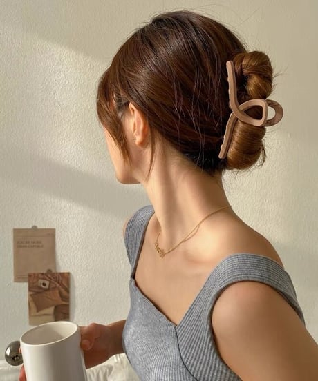 ヘアクリップ  ツイスト