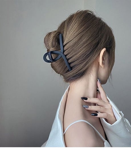 ヘアクリップ  ツイスト