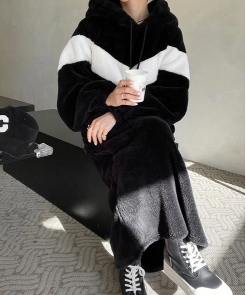 ボアフリース ワンピース | EYARN