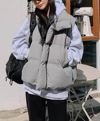 シンプルダウンベスト