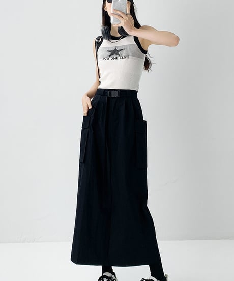 バックルカーゴスカート