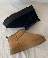 厚底ムートンブーツ