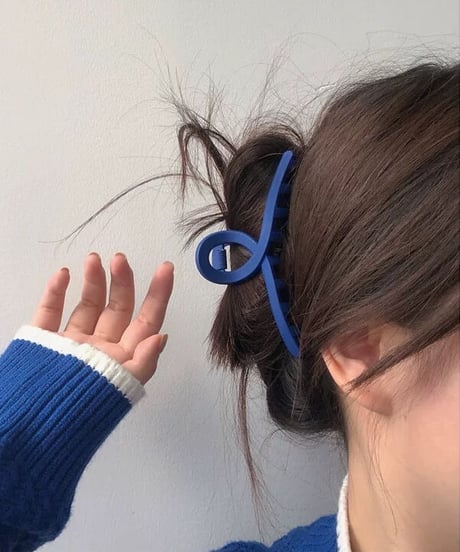 ヘアクリップ  ツイスト