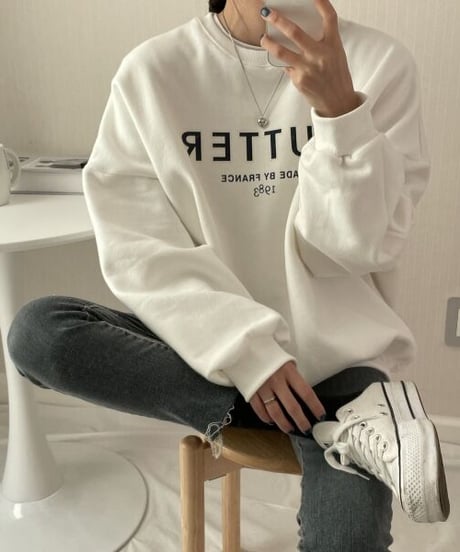 BUTTER ロゴスウェット