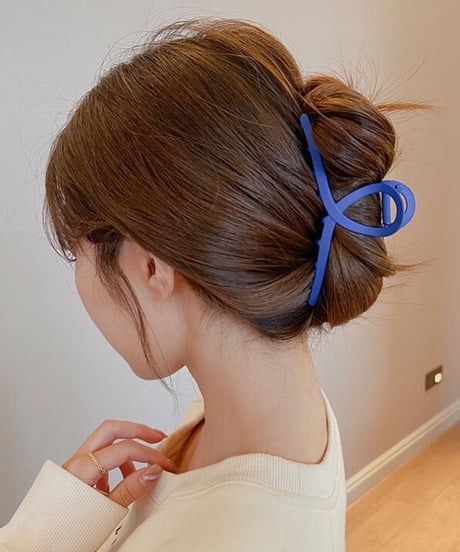 ヘアクリップ  ツイスト