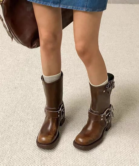 ルーズエンジニアブーツ