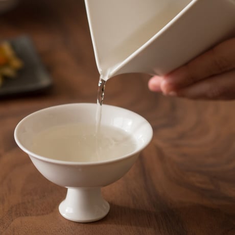 足付酒盃